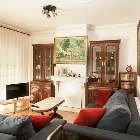 3 Carrer Puig I Cadafalch * Льорет-де-Мар