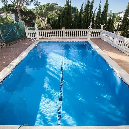 3 Carrer Puig I Cadafalch Льорет-де-Мар